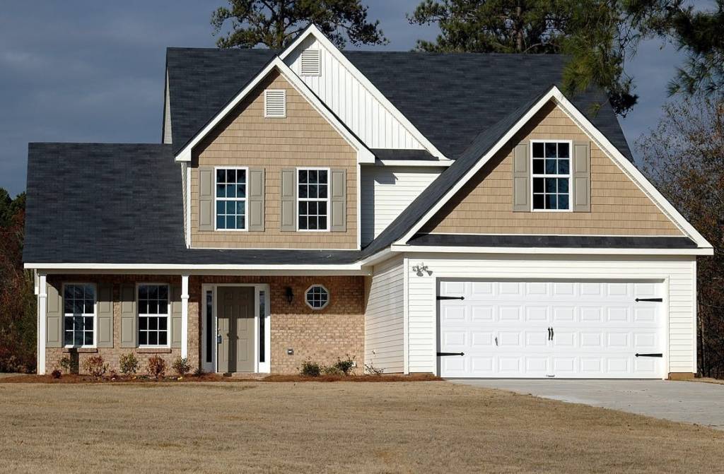3 Ways A Garage Door Can Boost Your Home’s Value
